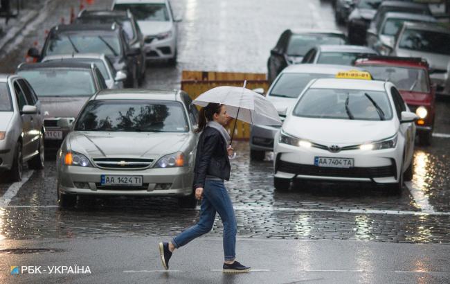 Водителей предупреждают о дождях с мокрым снегом в Украине 24-25 октября