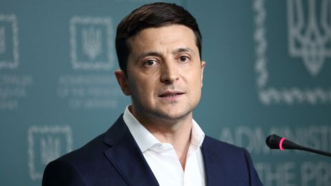 Зеленський закликав звільнити 4 глав митниць