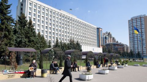 ЦВК направив 15 протоколів на уточнення