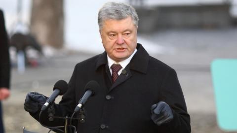 Порошенко с вероятностью в 99% пойдет на выборы, - источники