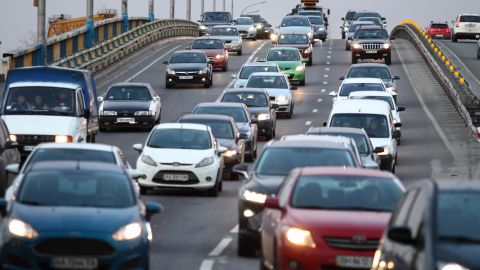 Ціни на бензин зростають, на автогаз - знижуються. Скільки коштує паливо на АЗС