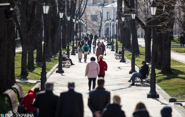 Соціологи заміряли рівень віри у забобони серед українців