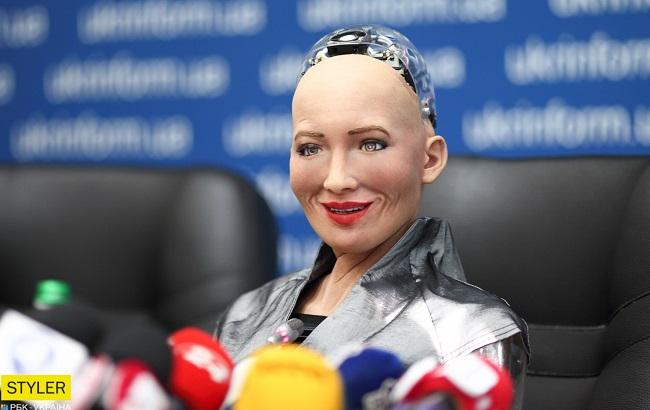 Гіноїд Софія вперше у Києві: про "повстання" роботів, унікальність України і любов між андроїдом і людиною