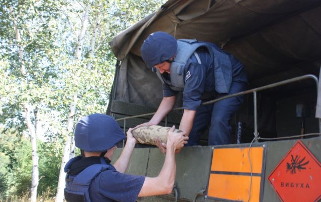 ГСЧС очистила Балаклею от боеприпасов, зона загрязнения уменьшена до 200 метров