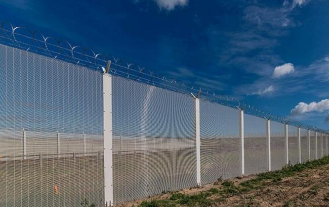 Литва планирует построить забор вдоль границы с РФ в Калининградской области