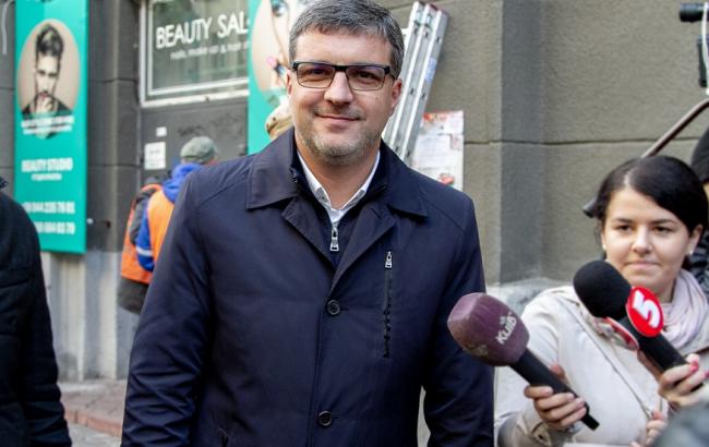 У листопаді ще одна вулиця історичного Києва буде звільнена від засилля незаконних вивісок, - КМДА