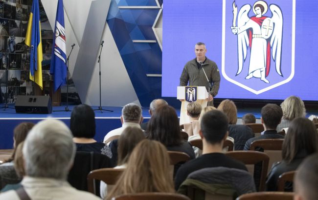 Сім&rsquo;ї полеглих киян-захисників отримали відзнаки від громади Києва