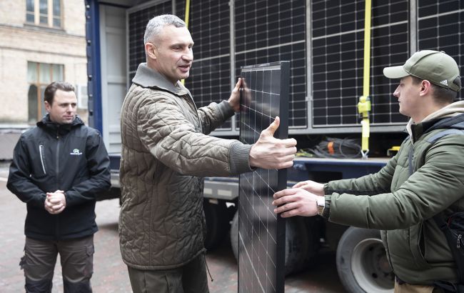 Киев получил от Франции уникальные солнечные электростанции для медучреждений, - Кличко
