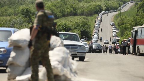 Україна змінила правила перетину КПВВ на Донбасі