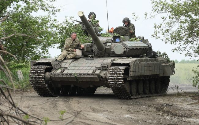 Боевики на Донбассе обстреляли Новоселовку