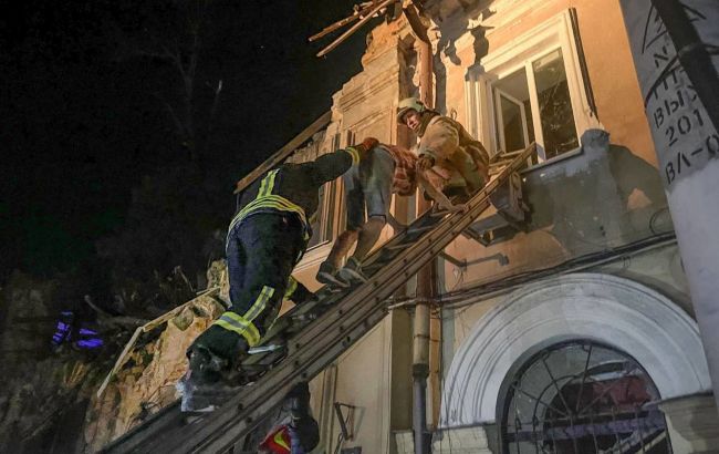 Удар росіян по Одесі: одна людина загинула, 19 - отримали поранення