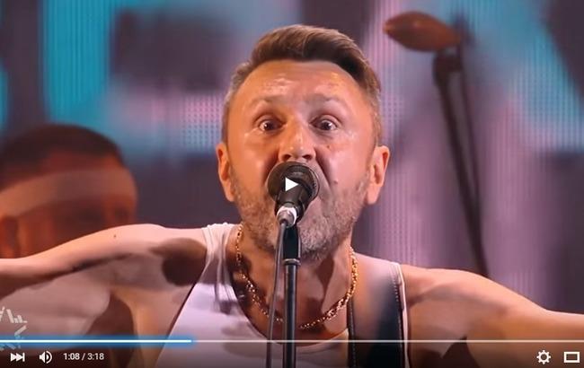 "Вчера приснился сон прекрасный - Москва сгорела целиком": Шнуров спел о властях РФ в выражениях 18+