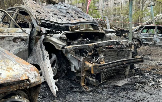 Масштабна атака на Дніпро: число постраждалих зростає, з'явились нові фото і відео