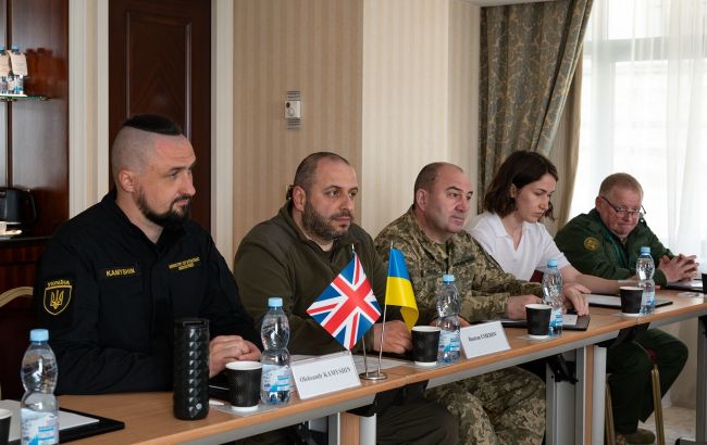 Украина и Британия подписали соглашение насчет оборонных материалов: что предусматривает
