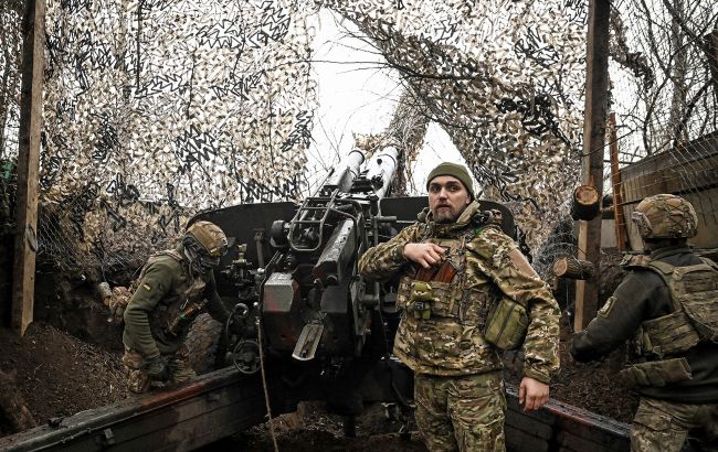 Родинське під контролем Сил оборони, ворог зазнає значних втрат, - "Азов"