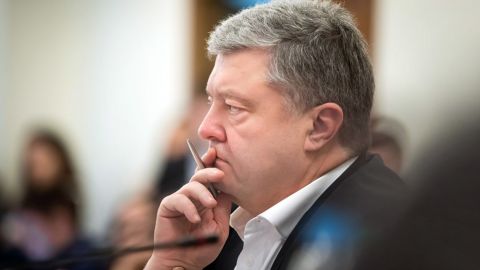 Новіков: нападнику на Порошенка дали гарантії безпеки, тому ми йдемо до суду