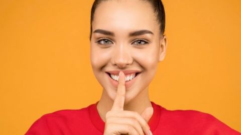 Чаще смейтесь: диетолог поделилась секретными методами похудения без усилий