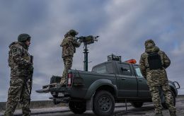 Силы ПВО сбили большинство дронов, но есть прилеты: детали ночной атаки РФ