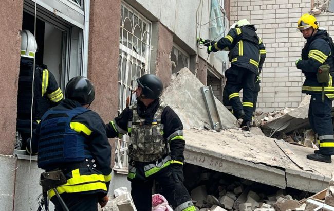 Ракетный удар по Чернигову: известно уже о более 60 пострадавших