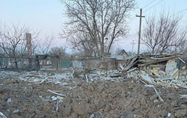 Росіяни обстріляли Красногорівку на Донбасі: є жертва та поранений