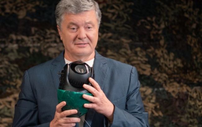 На каждую видеокамеру, которую враг будет уничтожать на фронте будут появляться 3 новых, - Порошенко