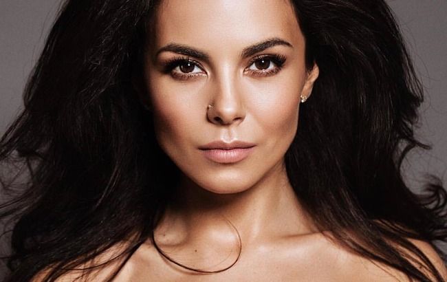 Само совершенство! Нежная Настя Каменских восхитила фото в ванной