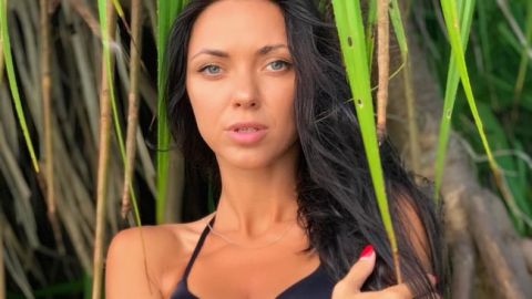 "Залишиться на все життя": Віка з НеАнгелів в бікіні здивувала зізнанням