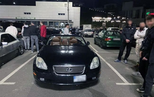 "Фарс під час війни". До боротьби з любителями форсажу почали залучати військкомати