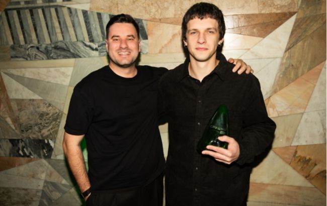 "Закрыл раунд" победил в премии "Слушно" от MEGOGO в категории "Лучший подкаст о бизнесе"