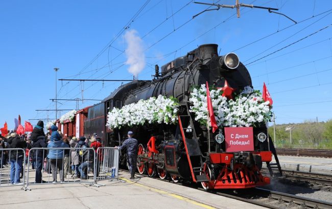 Шоу на вокзалах России: как Кремль готовит новое "пушечное мясо" для фронта