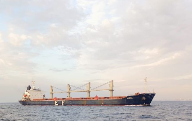 З українських портів вийшли ще три судна з агропродукцією та залізною рудою