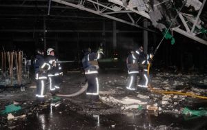 Удар РФ по підприємству на Хмельниччині: з'явилися фото наслідків