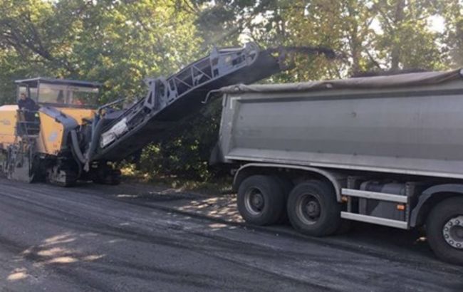 За програмою "Велике будівництво" стартував ремонт дороги біля прифронтової Волновахи