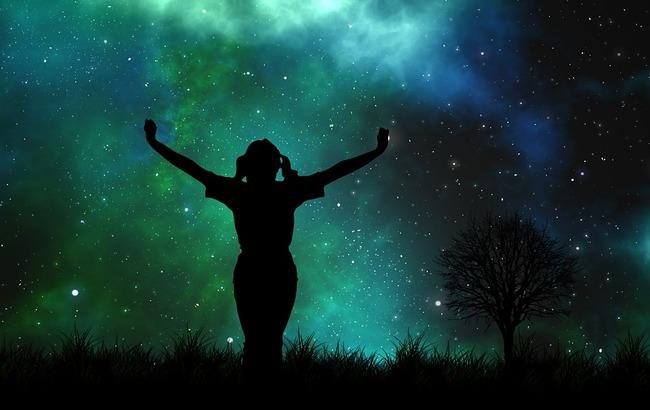 "Судьбоносные перемены": астролог рассказала, на кого повлияет затмение 6 января