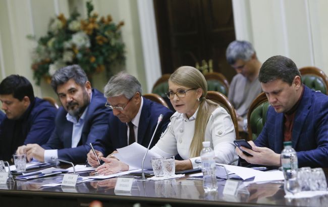 "Батьківщина" послідовно виступає проти продажу сільгоспземлі, - Тимошенко