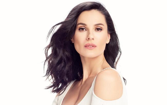 "Неузнаваемая": Маша Ефросинина озадачила поклонников фото без макияжа