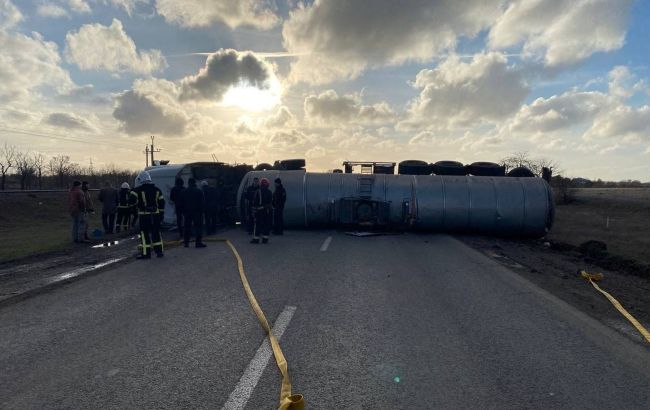 На трасі Одеса - Рені перекрили рух: названо об'їзний маршрут