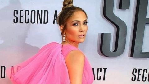 Греммі 2019: Дженніфер Лопес розкритикували за "старомодне" вбрання