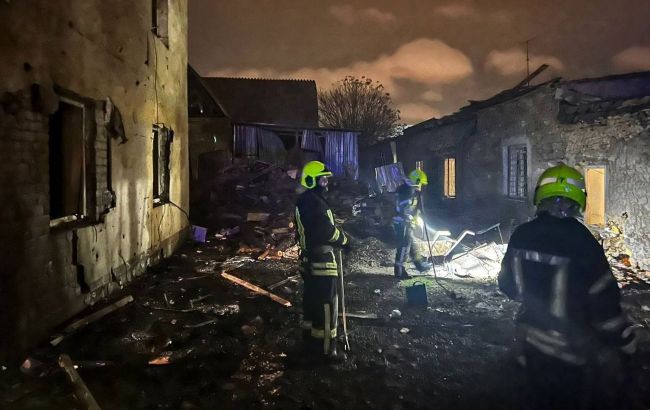 В Одессе обломки "Шахедов" повредили общежитие: пострадали 11 человек, в том числе дети