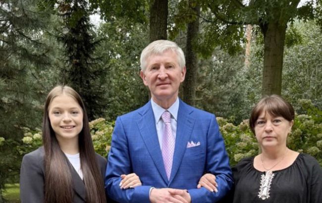 Ахметов встретился с пострадавшей от удара по Краматорску