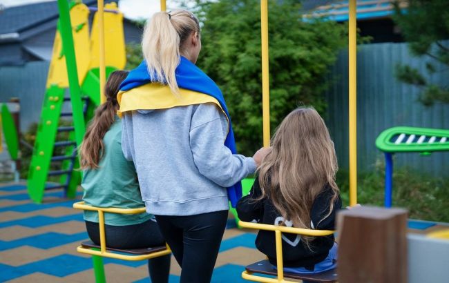 Украина вернула из оккупации большую группу детей: в ОП рассказали детали