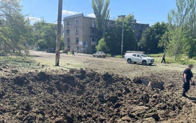 Россияне сбросили авиабомбы на Торецк: шесть человек пострадали