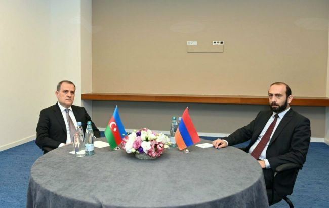 В Тбилиси прошли переговоры глав МИД Армении и Азербайджана