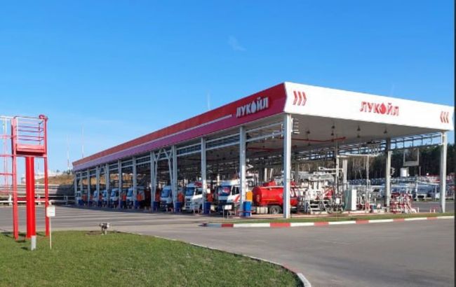 В России заявили о "падении" дрона в районе нефтебазы в Подмосковье