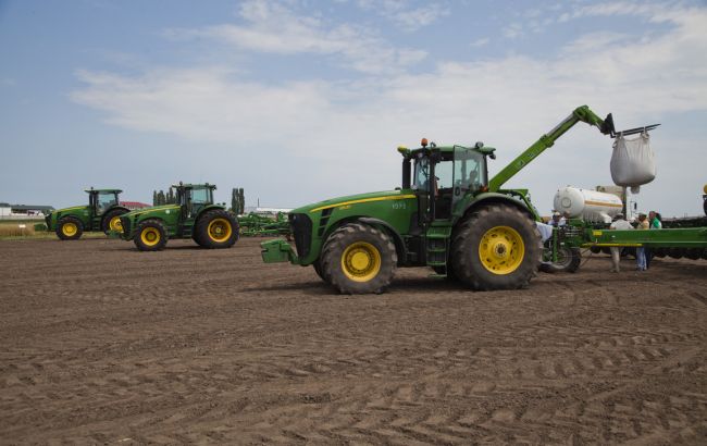 "Укрлендфарминг" засеял яровыми зерновыми 85% запланированных площадей