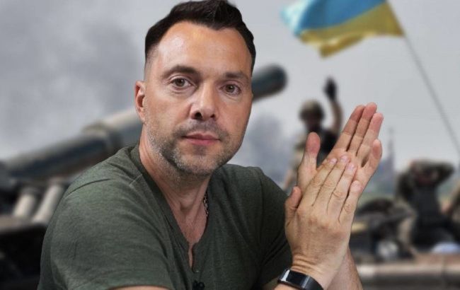 ЗСУ ударили по скупченню російської техніки в Чорнобаївці. Вже в 25-те