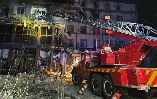 Росіяни завдали ракетного удару по Кривому Рогу: є жертви та багато поранених