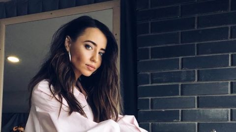 Чистый соблазн: Надя Дорофеева в пикантной позе раззадорила сеть