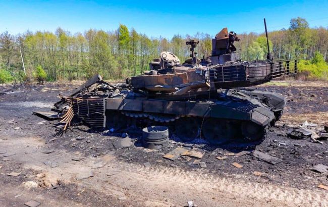 ЗСУ підбили три новітні танки росіян Т-90М у Донецькій області (відео)