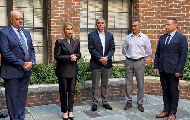 Стефанишина начала работу на должности посла Украины в США